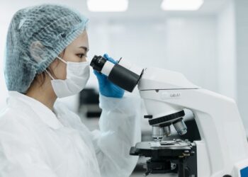 Enhancing CyTOF Classification Accuracy: A Comparative Study of CytoCoSet vs. Baseline Methods Using AUC Metrics